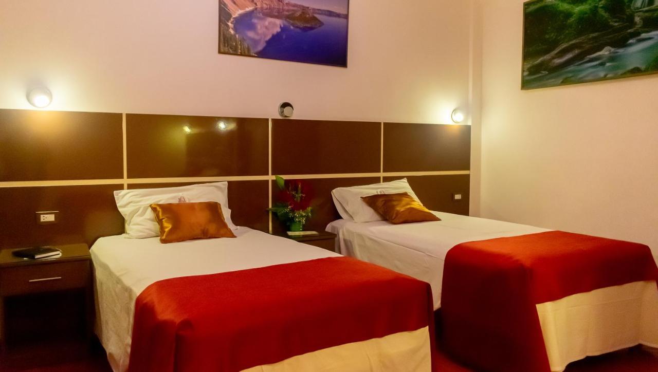 טאקנה Hotel Royal Inn מראה חיצוני תמונה